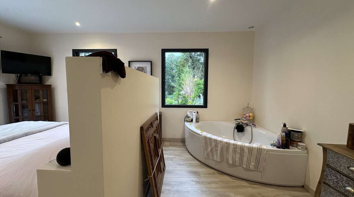 Maison à PEYREHORADE