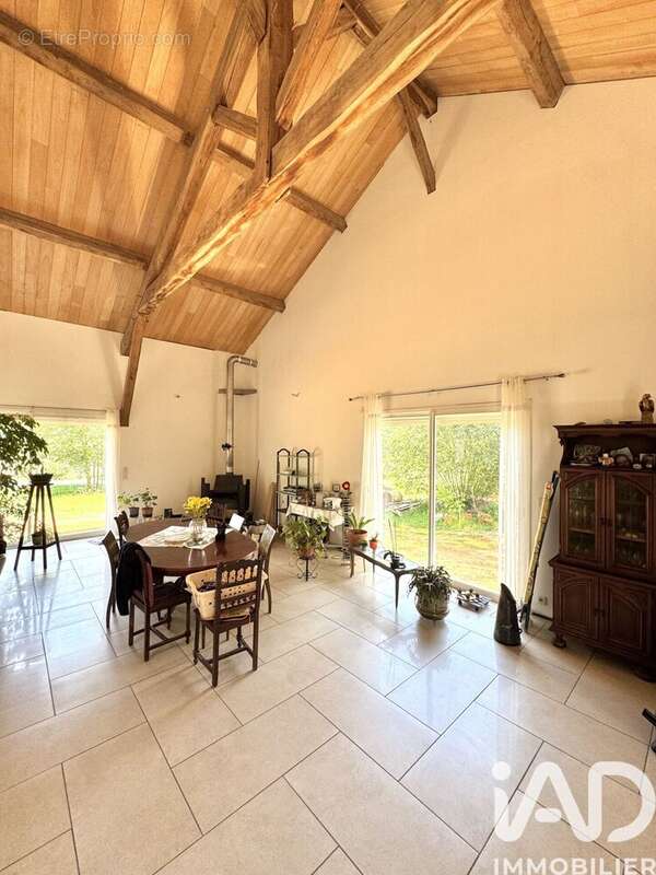 Photo 9 - Maison à POMAREDE