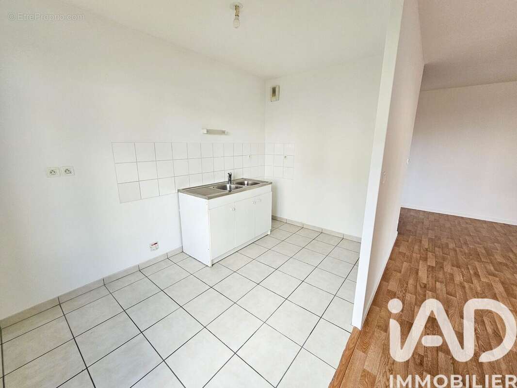 Photo 5 - Appartement à SAINT-MEEN-LE-GRAND
