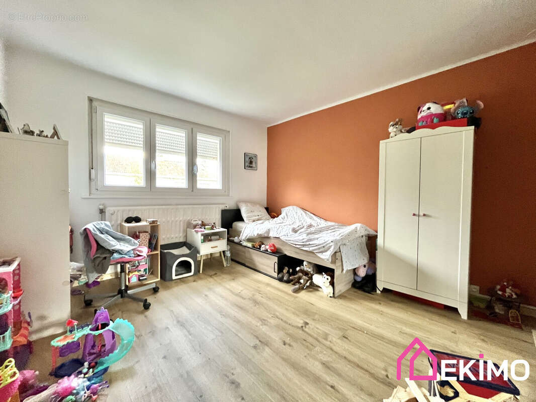 Maison à FACHES-THUMESNIL