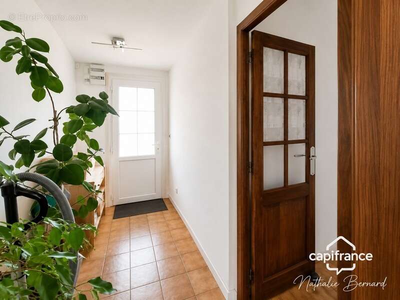 Maison de plain-pied 115 m² ALLEZ ET CAZENEUVE (47) - photo 5