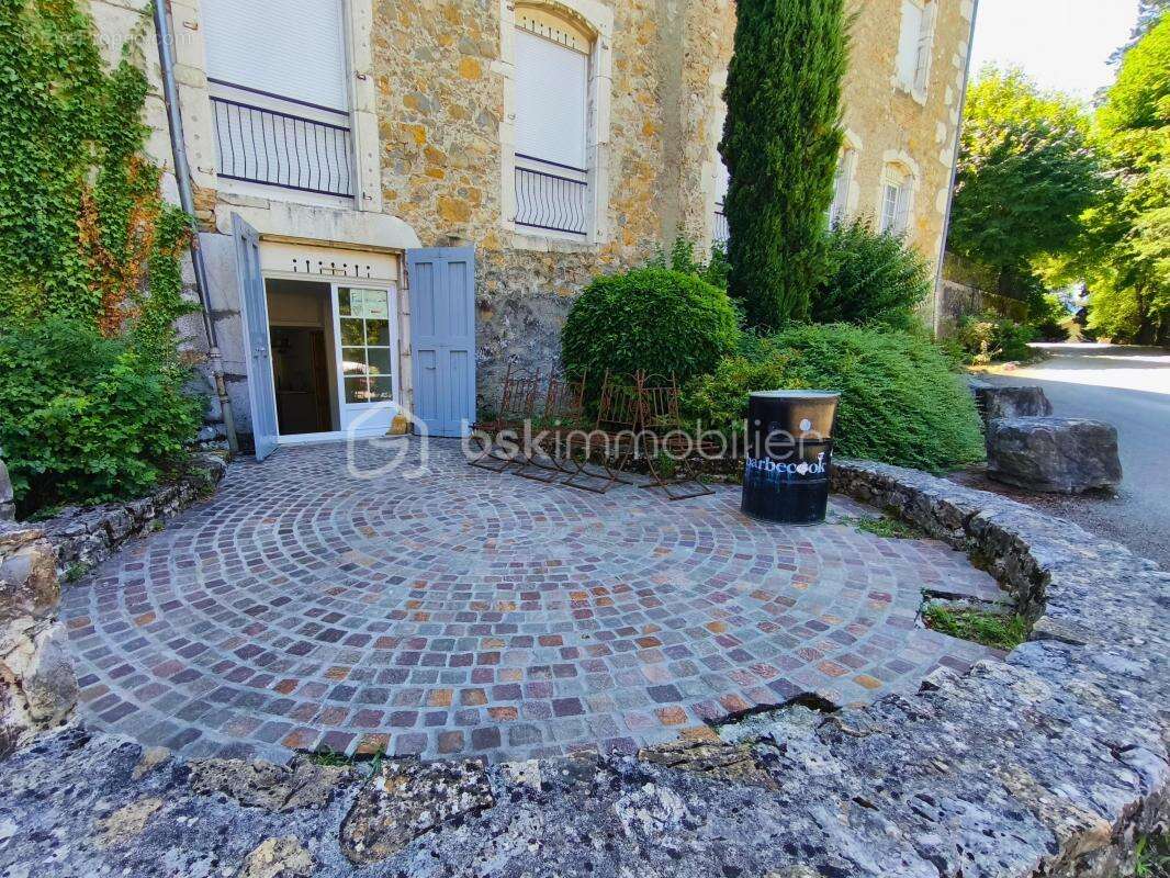 Appartement à VARCES-ALLIERES-ET-RISSET