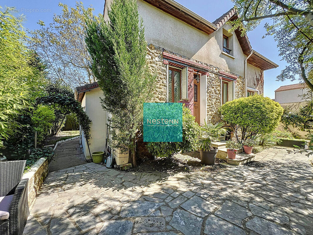 Maison à FRANCONVILLE