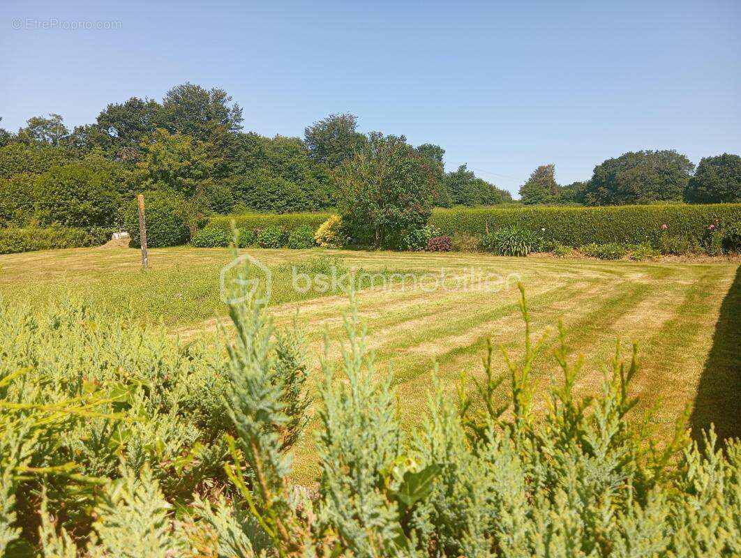 Maison à PLOUGONVER