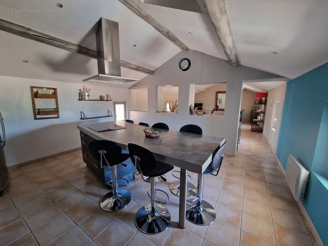 Appartement à CAROMB