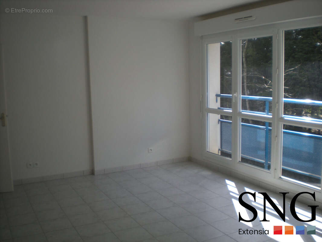 Appartement à SAINT-LEONARD