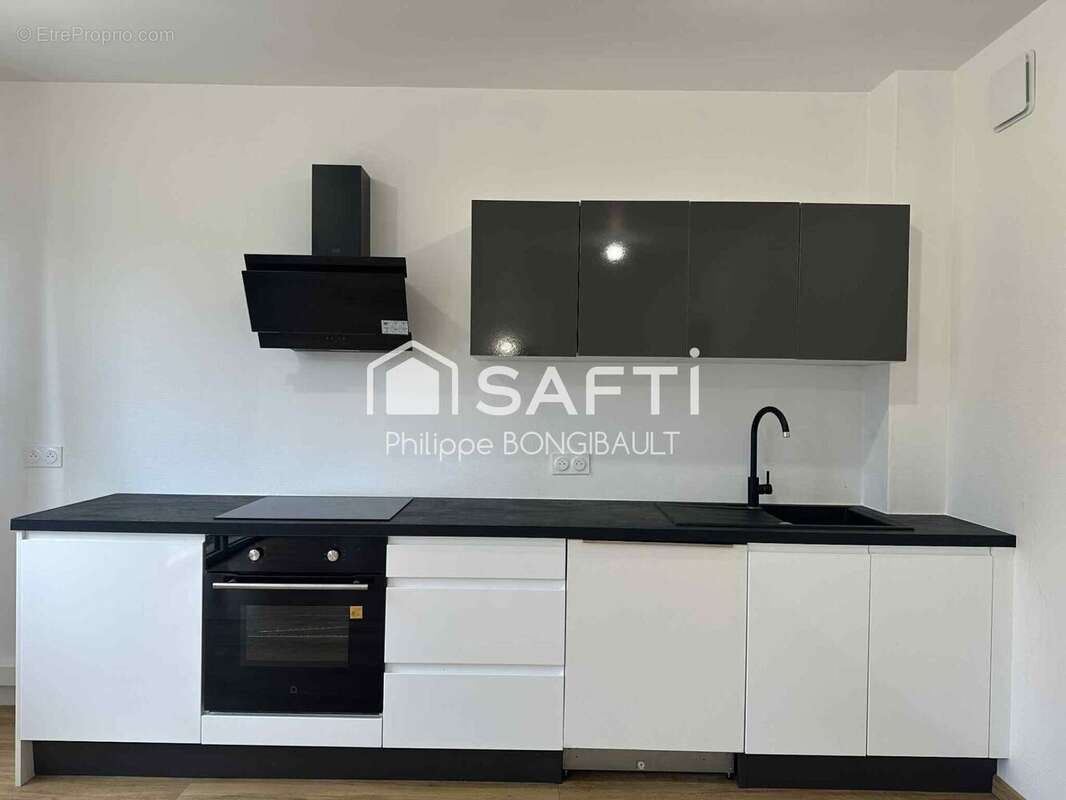 Photo 2 - Appartement à LA TOUR-DU-PIN