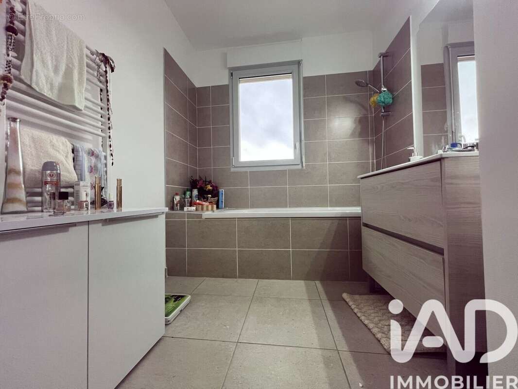 Photo 5 - Appartement à CLERMONT-L'HERAULT