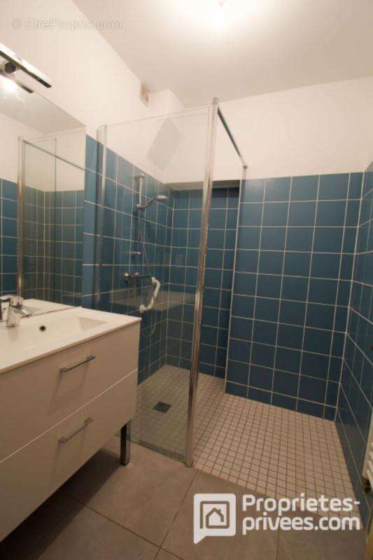 Appartement à MEHUN-SUR-YEVRE