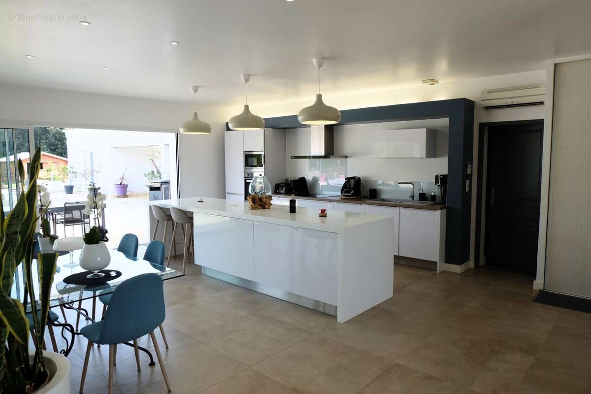 Maison à LE TEMPLE-SUR-LOT