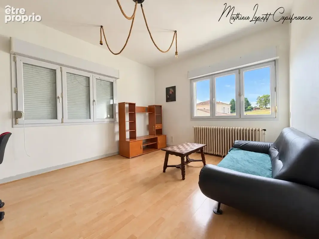 à vendre LIMEYRAT – Maison T4 sur terrain clos et arboré de 3 250 m²/kota finlandais en bois - photo 7