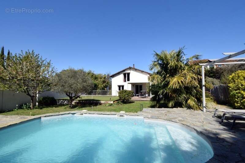 Maison à VILLETTE-D'ANTHON