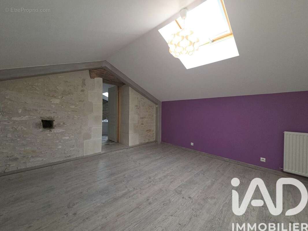 Maison 131 m² à Chabournay  - photo 8