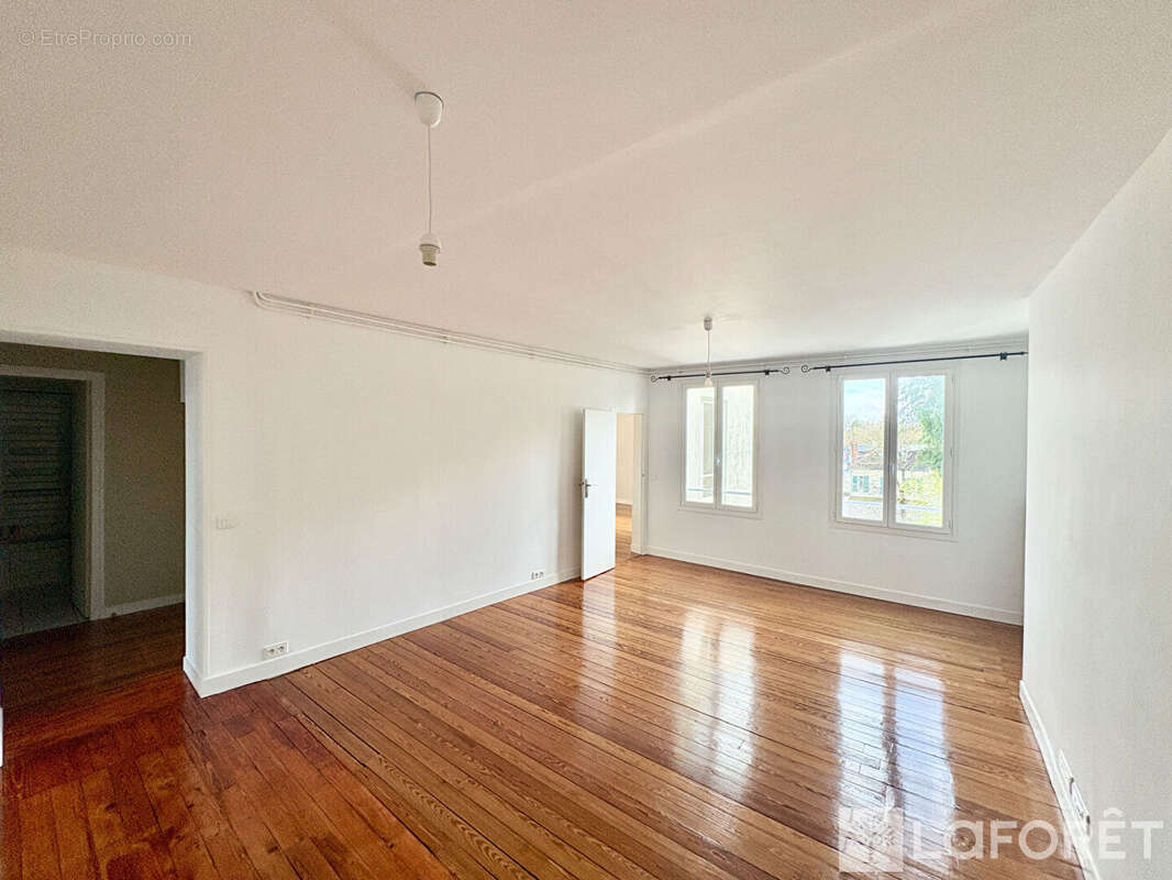 Appartement à FONTAINEBLEAU