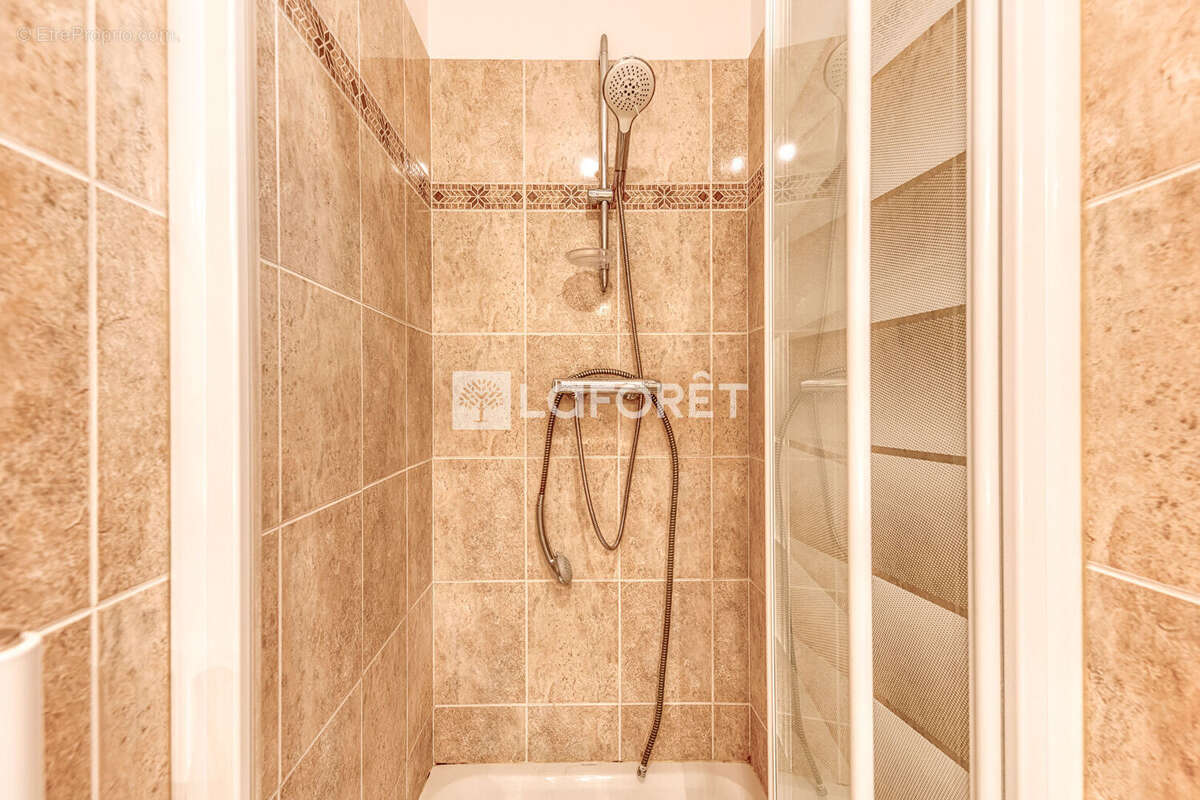 Maison à LA QUEUE-EN-BRIE