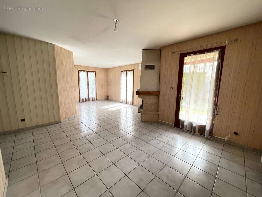 Maison à VIF