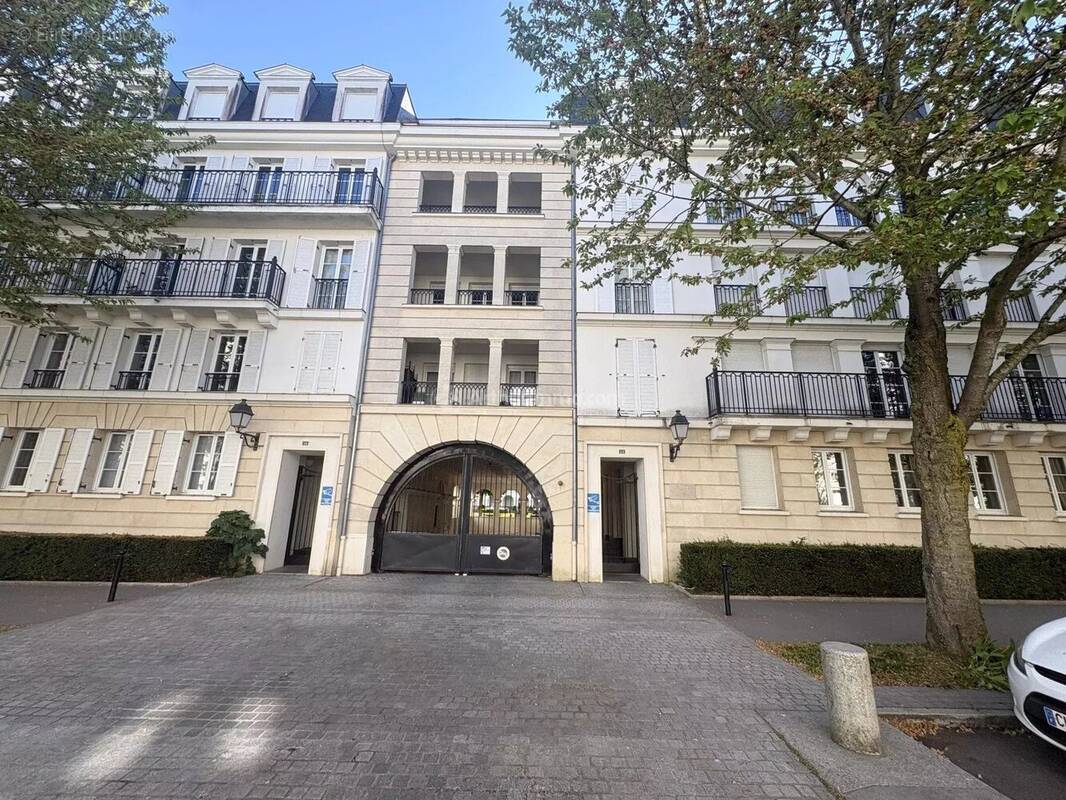 Appartement à SERRIS