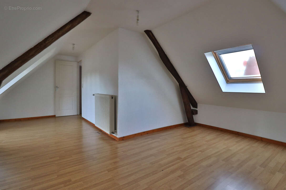 Maison à LES NOES-PRES-TROYES