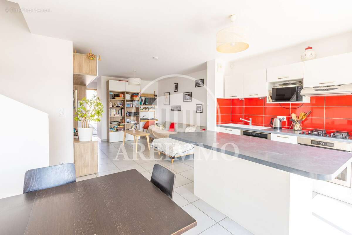Maison 94 m² à Montarnaud  - photo 4