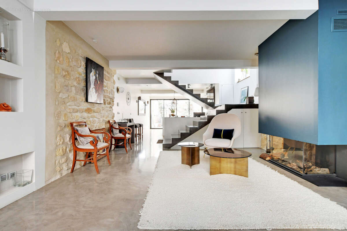 Maison à PARIS-20E