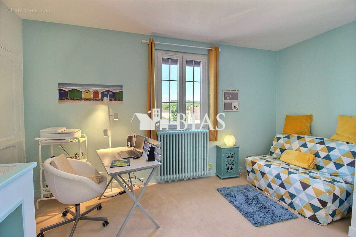Maison 134 m² à Bernay  - photo 6