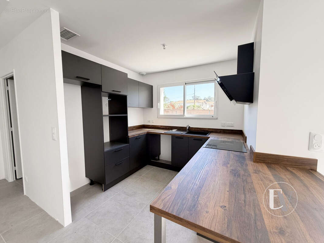 Maison à GUJAN-MESTRAS