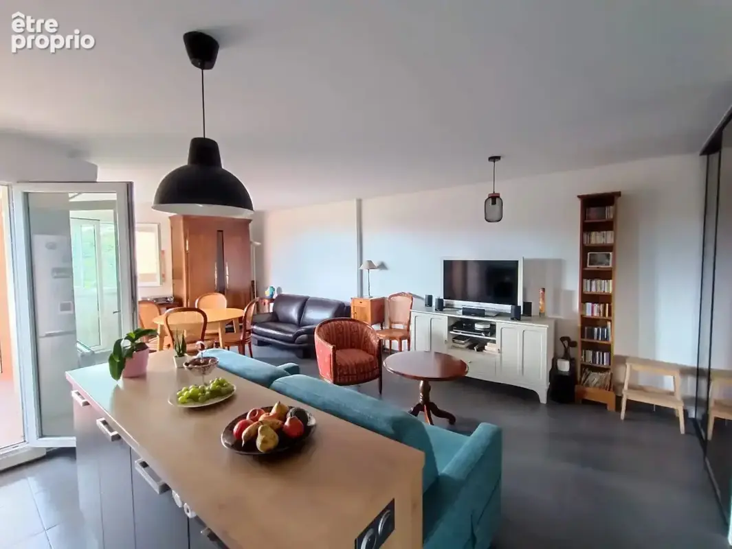 NICE - LA COSTIERE - 2P - 55m² - ascenseur - terrasse- cave - parking - photo 3