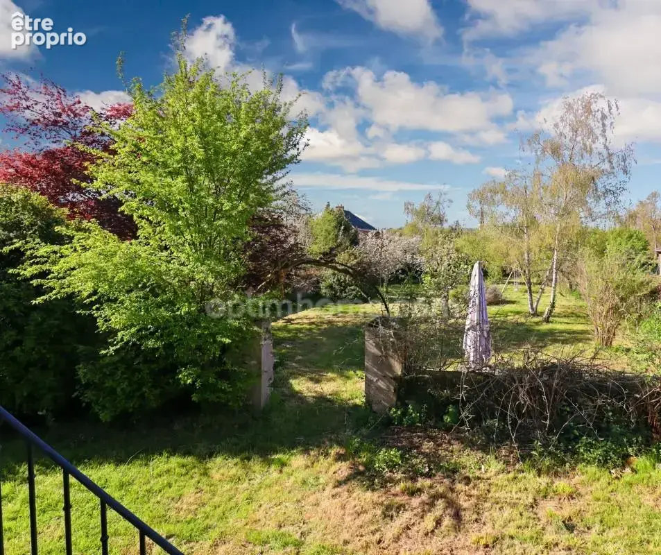 Maison de Charme et de Caractère -175 m² environ - 10 pièces - 7 chambres - Terrain 1450 m² environ - SAINT SULPICE LES FEUILLES - photo 37