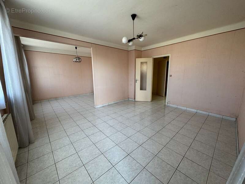 Appartement à DRAGUIGNAN