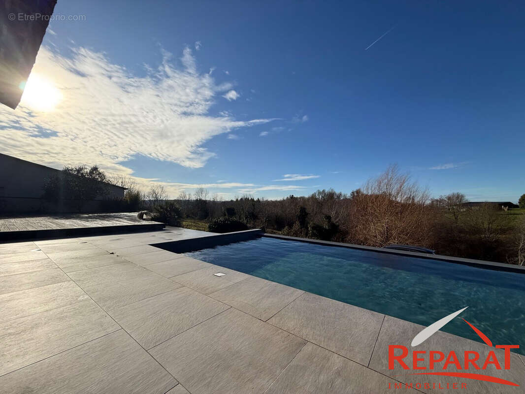 Maison à SAINT-HILAIRE-PEYROUX