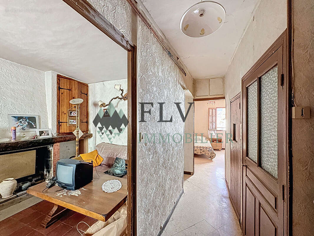 Appartement à MASSOINS