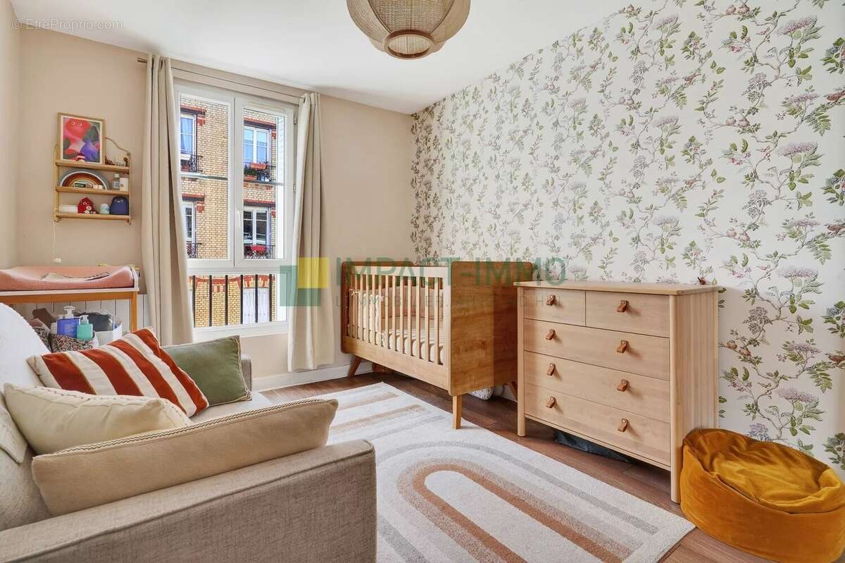 Appartement à CLICHY