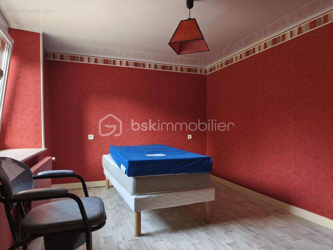 Maison à SAINT-CYR-EN-PAIL