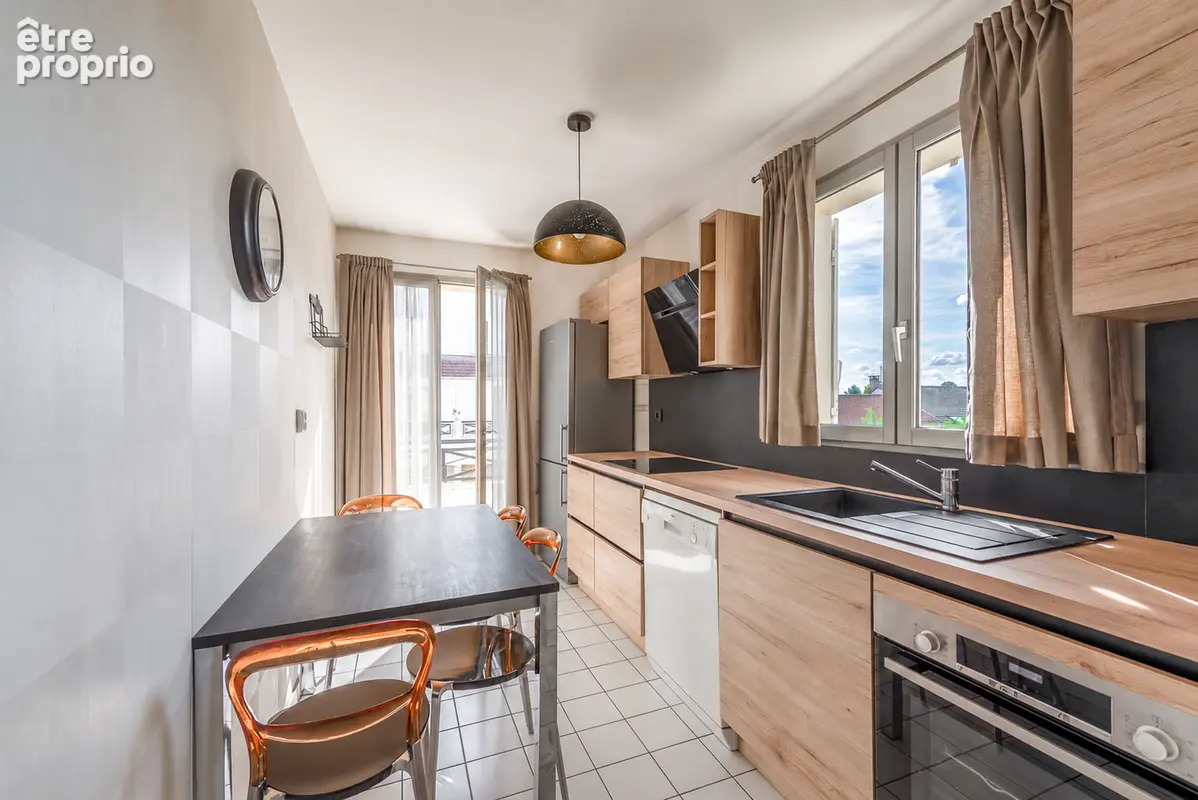 Appartement Triplex 66 m² à  Villiers Sur Marne - photo 3