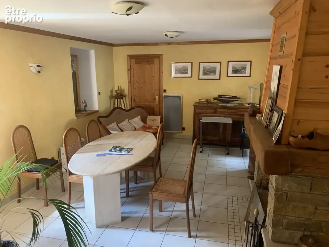 Maison 513 m² à Saint-Marcel  - photo 5