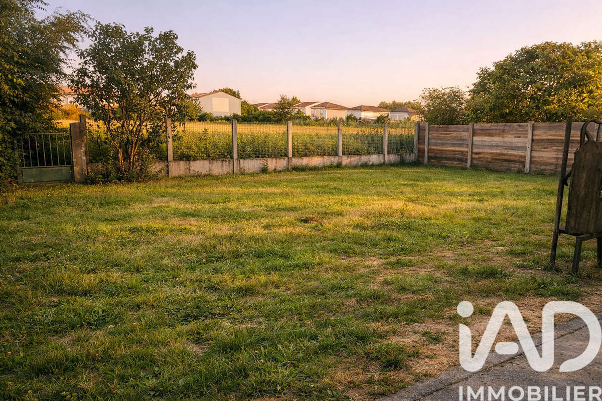 Photo 7 - Maison à LE HAILLAN