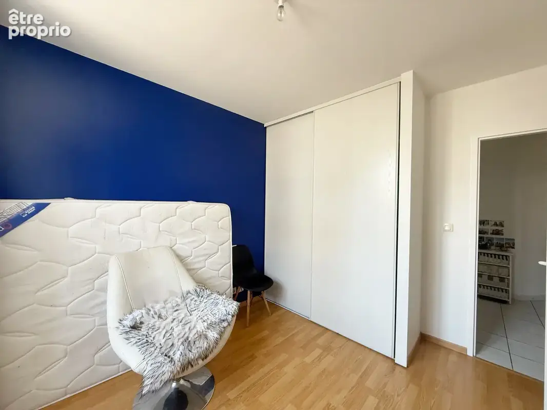 Appartement T3 avec terrasse et parking - photo 11