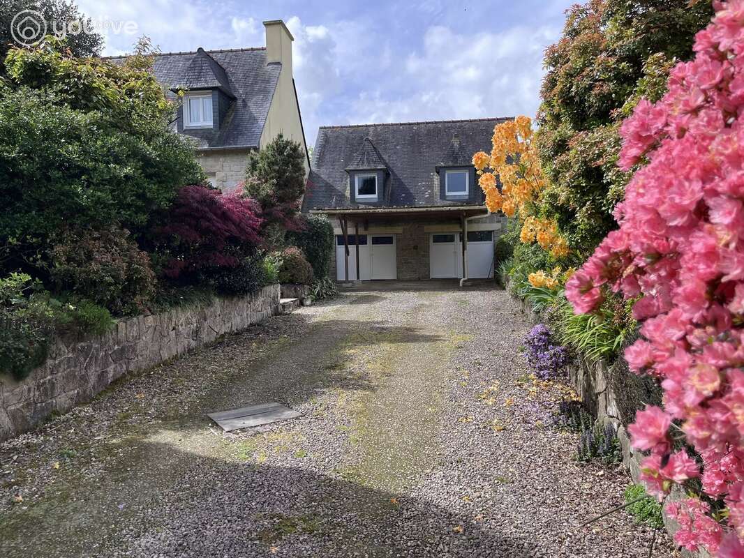 Maison à ERGUE-GABERIC