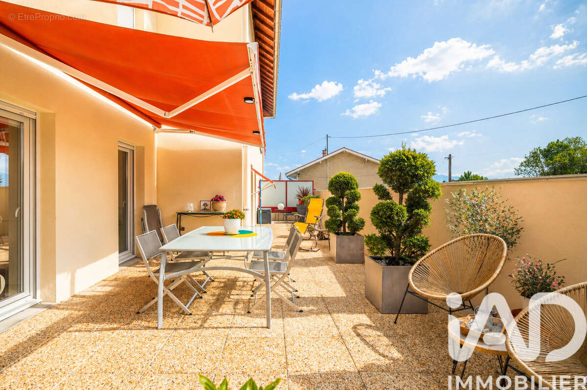 Photo 2 - Appartement à RIVES
