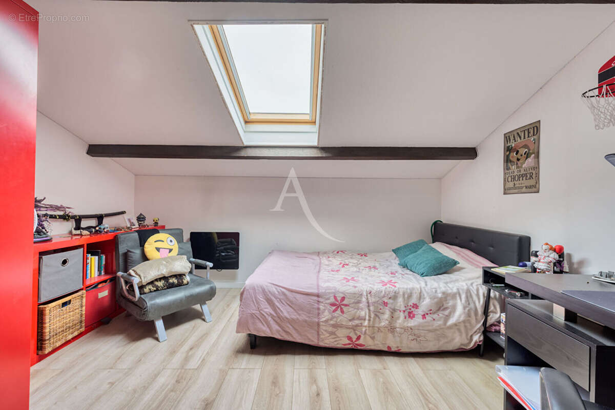 Appartement à FONTENAY-SOUS-BOIS