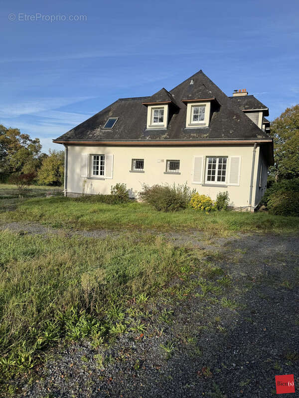 Maison à MARTIGNE-SUR-MAYENNE