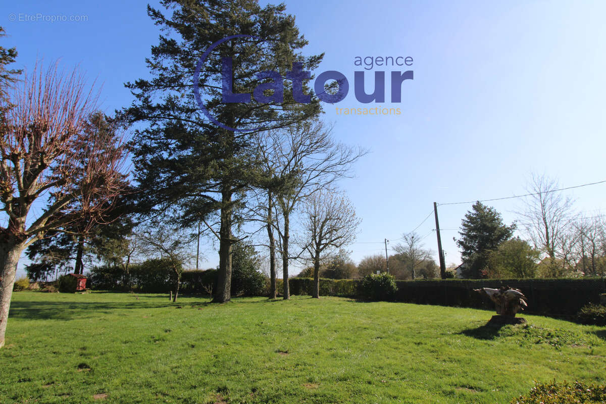 Maison à CHATEAUNEUF-EN-THYMERAIS