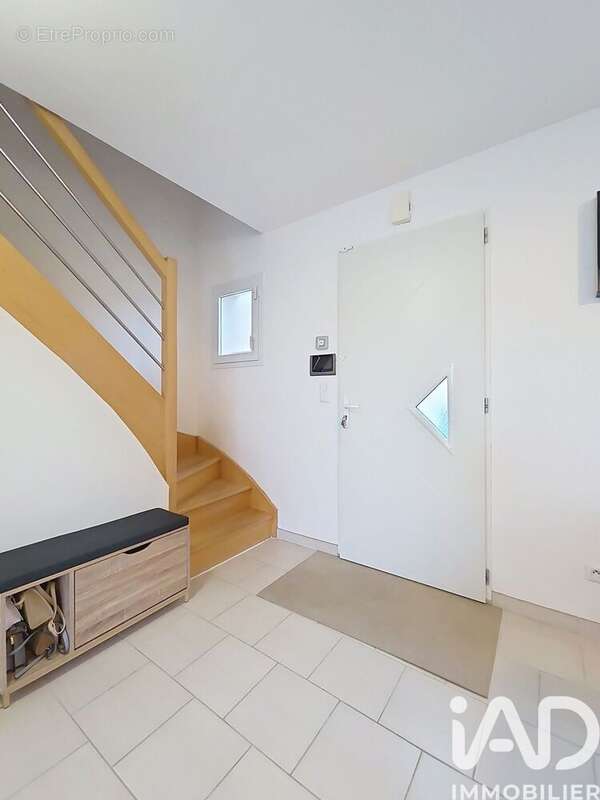 Photo 5 - Maison à NOGENT-LE-ROI