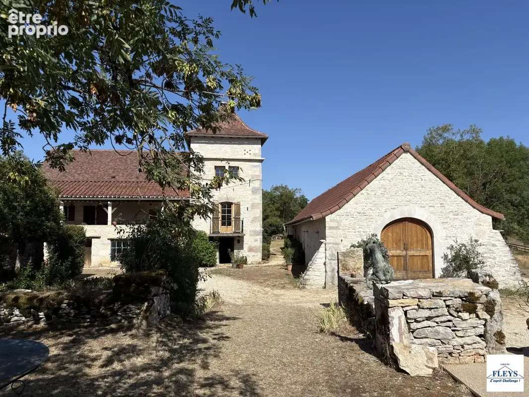 Photo Maison à Promilhanes au prix de 720 000€