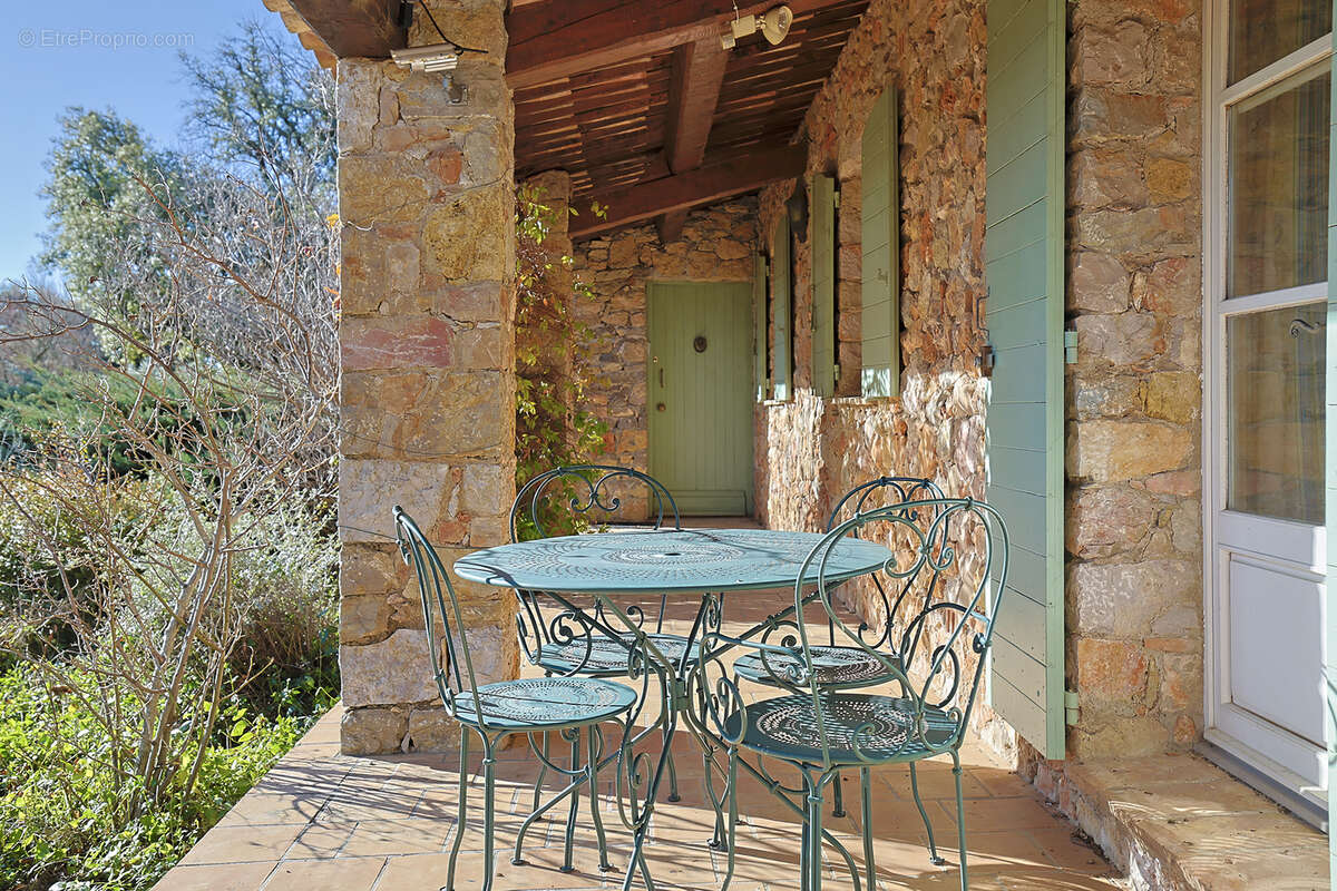 Maison à MOISSAC-BELLEVUE