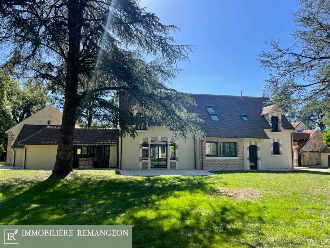 Maison à LAMOTTE-BEUVRON