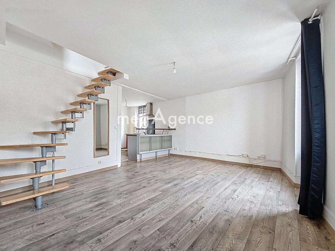 Appartement à BOUAFLE