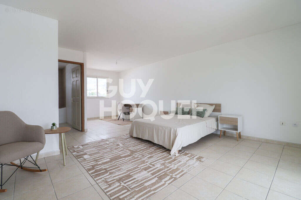 Appartement à SAINT-DENIS