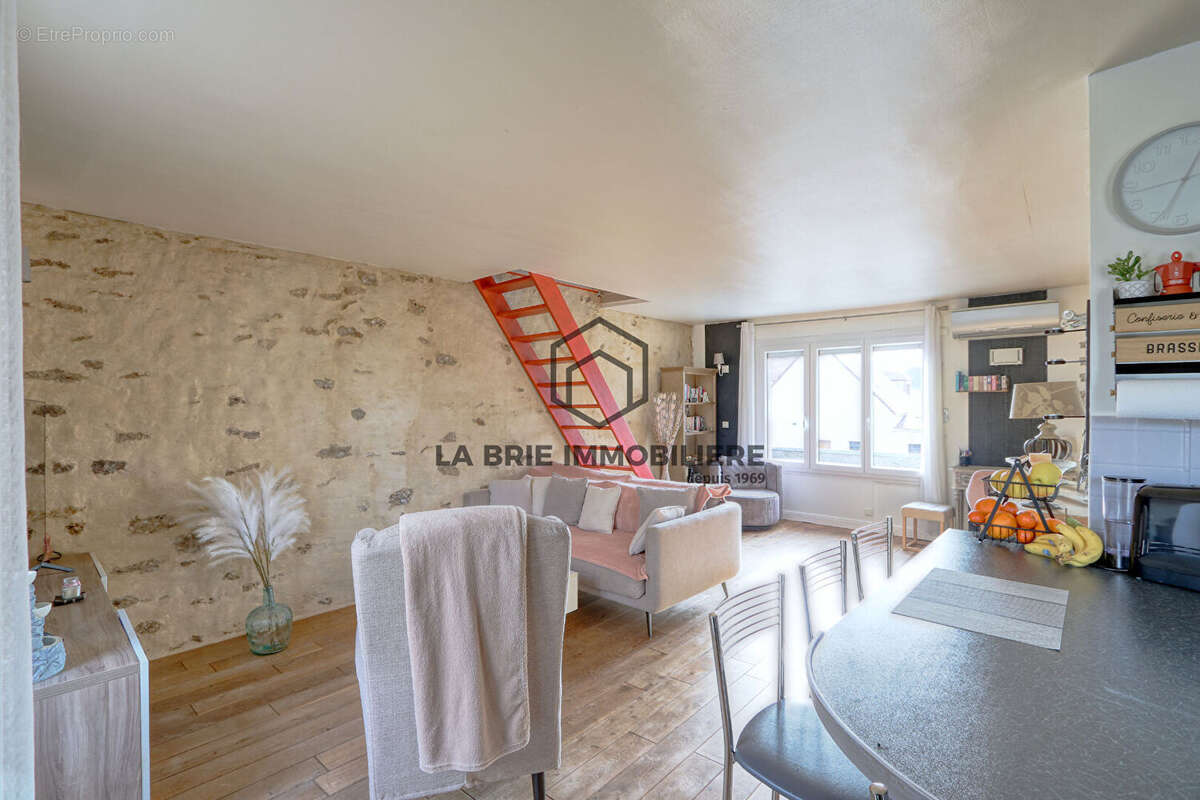 Appartement à MAROLLES-EN-BRIE