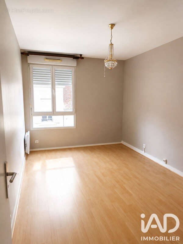 Appartement 84 m² à Cosne-Cours-Sur-Loire  - photo 7